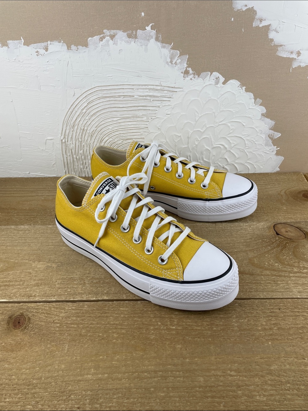 Converse Chuck Taylor All Star Lift Low